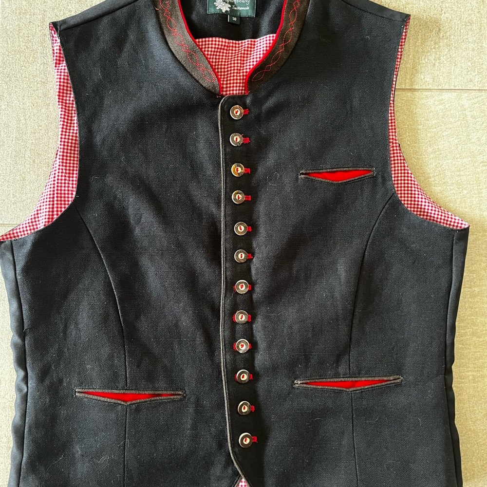 Germany Oktoberfest vest size 50 trachten
